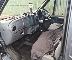 2005 Ford Transit - Image 4/8