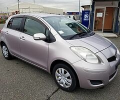 2010Toyota Yaris