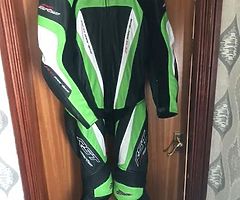 Rst Pro Series 1 piece suit - Image 3/3