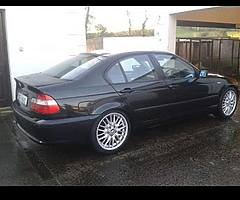 BMW 3 SERIES