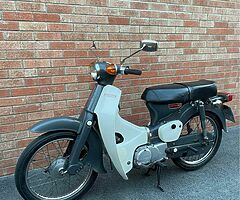 1976 Honda  C90