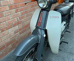 1976 Honda  C90 - Image 3/10