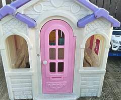Child’s play house