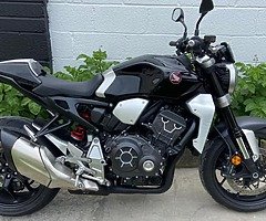 Honda CB1000r