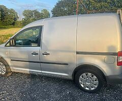 VW Caddy - Image 6/7