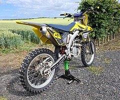 ⚫ RMZ 250 