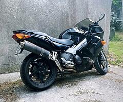 Honda VFR 800 - Price is Euro €