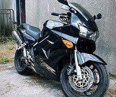 Honda VFR 800 - Price is Euro €