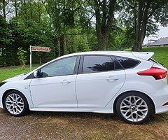 162 Ford Focus ST-Line - Image 7/7