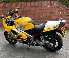 1996 Honda VFR - Image 6/7