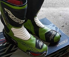 Rst race boots