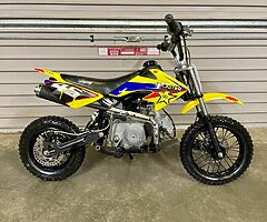2010 Stomp 110 pitbike  Juicebox semiautomatic - Image 3/6