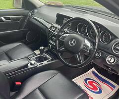 MERCEDES BENZ C220 - Image 5/7