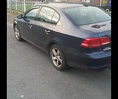 2011 VW passat - Image 3/4