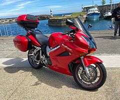2005 Honda VFR