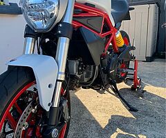 2017 Ducati Monster