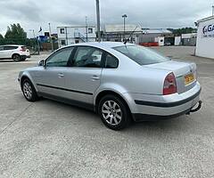 2005 Volkswagen Passat