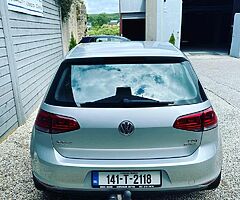 141 Volkswagen Golf 1.6 TDI Highline - Image 9/10