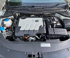 2009 Volkswagen Passat CC - Image 9/10