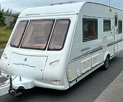 CARAVANS - Image 10/10