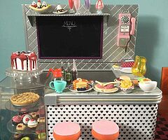 Our generation dinner complete with doll - Image 6/7