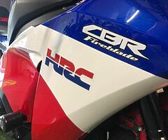 2015 Honda CBR - Image 9/10