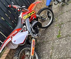 1998 Honda CRF - Image 3/7