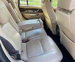 Range Rover  sport 2008 automatic transmission 5 seater - Image 7/9