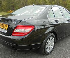 2009 Mercedes-Benz C-Class - Image 3/10