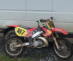 1999 CR 250