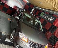 2008 Volkswagen Touran - Image 5/9