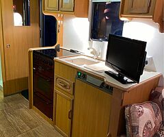 Avondale 4 Berth End Washroom AS NEW Caravan For Sale - Image 7/10