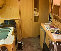 2005 Coachman Amara 2 Berth Caravan For Sale - Image 6/10