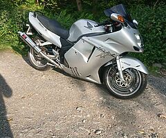 2004 Honda CBR