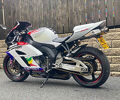 2004 Honda  CBR 1000RR Fireblade - Image 9/9