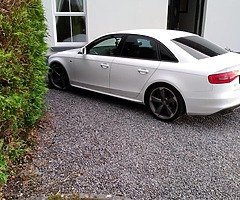 AUDI A4 SLINE