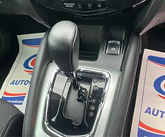 2017 Nissan Qashqai 1.2 AUTO // Low Miles - Image 6/10