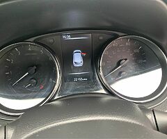 2017 Nissan Qashqai 1.2 AUTO // Low Miles - Image 9/10