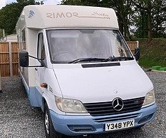 2001 MERCEDES RIMOR 6 BERTH CAMPER UK REG AS NEW! €22,000 - Image 9/10