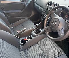 2011 Volkswagen Golf - Image 3/5