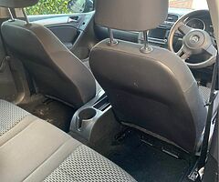 2011 Volkswagen Golf - Image 4/5