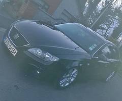 Seat exeo