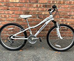 Specialized Girls Hotrock bike 24” wheel