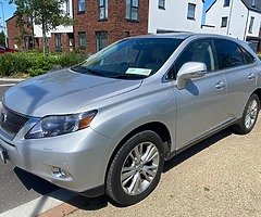 Lexus RX450 hybrid 2011 automatic transmission jeep is mint - Image 5/10