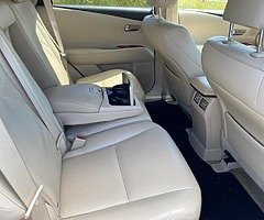 Lexus RX450 hybrid 2011 automatic transmission jeep is mint - Image 9/10