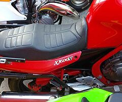 1997 Yamaha XJ6 - Image 10/10