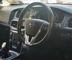 2013 Volvo V40 1.6d/Only 142k kms/FSH/Belt done - Image 5/10