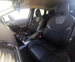 2013 Volvo V40 1.6d/Only 142k kms/FSH/Belt done - Image 8/10