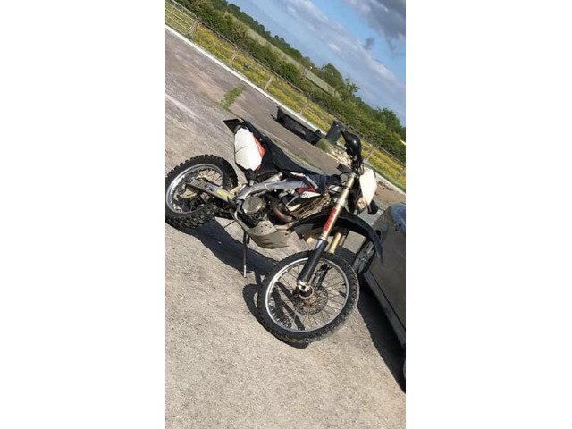 Honda CRF 450x Road Registered - 1/1