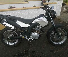 2015 Derbi Cross City 125